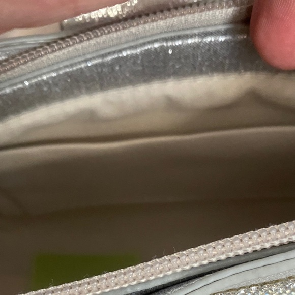 Elegant Silver Women's Shoulder Bag Purse - Picture 9 of 15